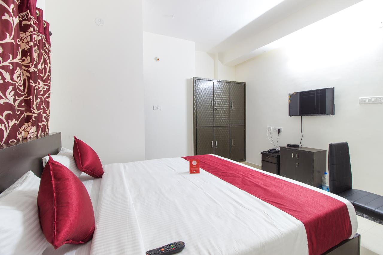 Qube Inn Hyderabad Exterior photo