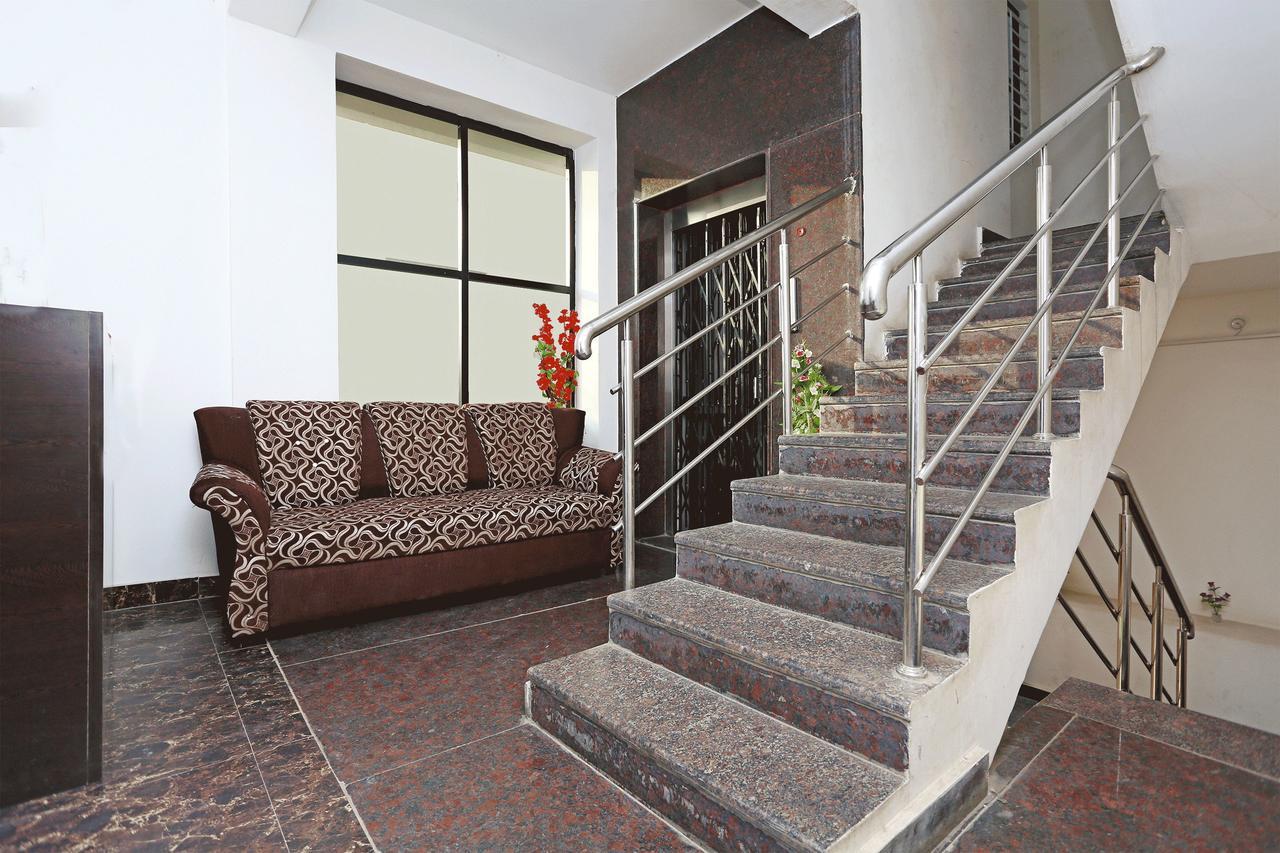 Qube Inn Hyderabad Exterior photo